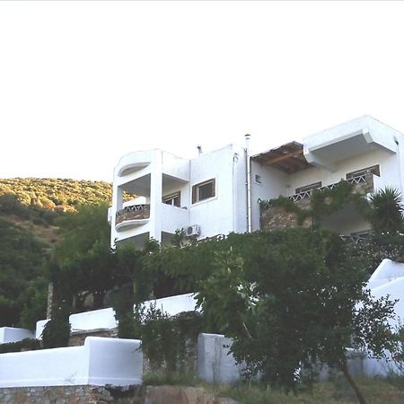 Erifili Homes Agio Apóstoloi Exterior foto